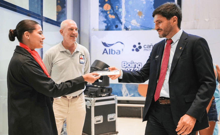 Maximiliano Pullaro inauguró las obras del Aeropuerto Internacional Islas&nbsp;Malvinas